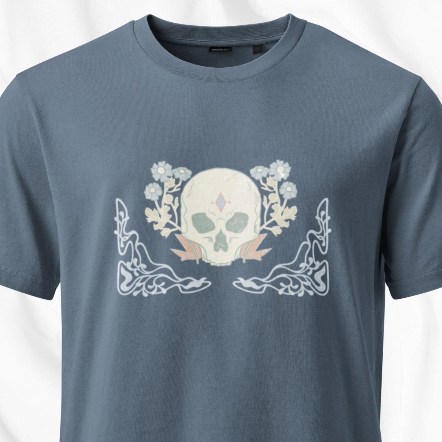 Vintage Art Nouveau Skull T-shirt