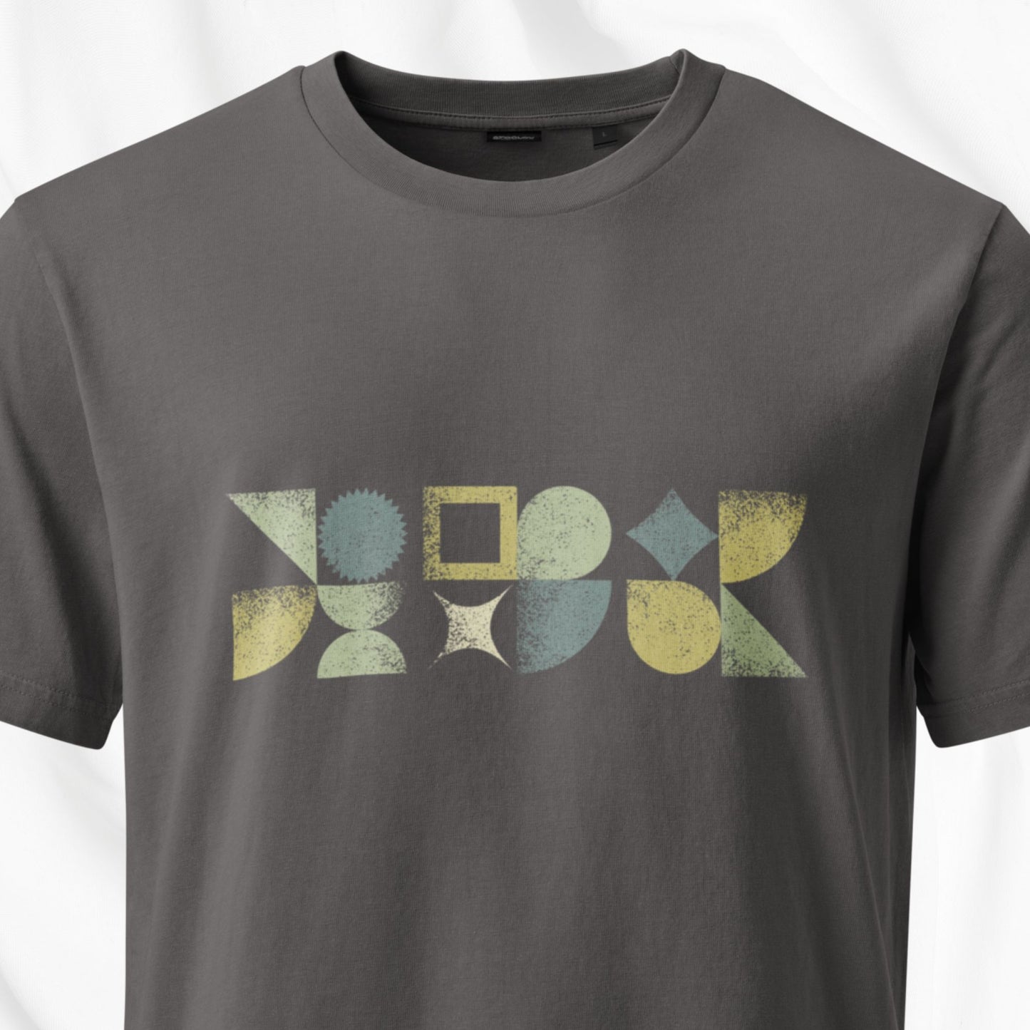 Vintage MCM Shapes V T-shirt